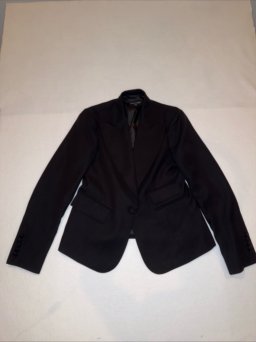 VINTAGE TOM FORD Women's Tailored Classic Black Suit Blazer EUC - Dry Cleaned